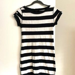 Banana Republic T-Shirt Dress